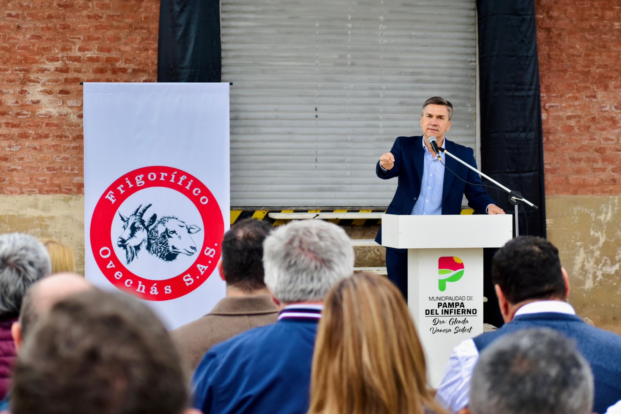 El Gobierno puso en marcha el frigorífico caprino en Pampa del Infierno