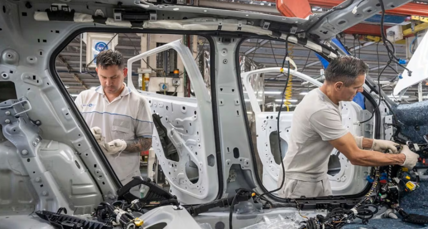 Creció la producción y exportación de autos en junio