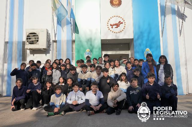  Alumnos del instituto Privado Cristiano visitaron la Legislatura