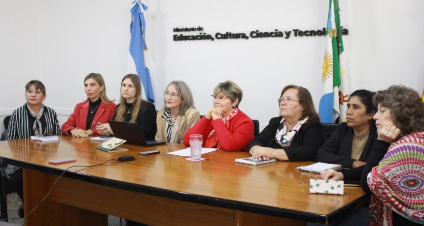 Educación anunció la implementación de Escuelas Alfa en Red