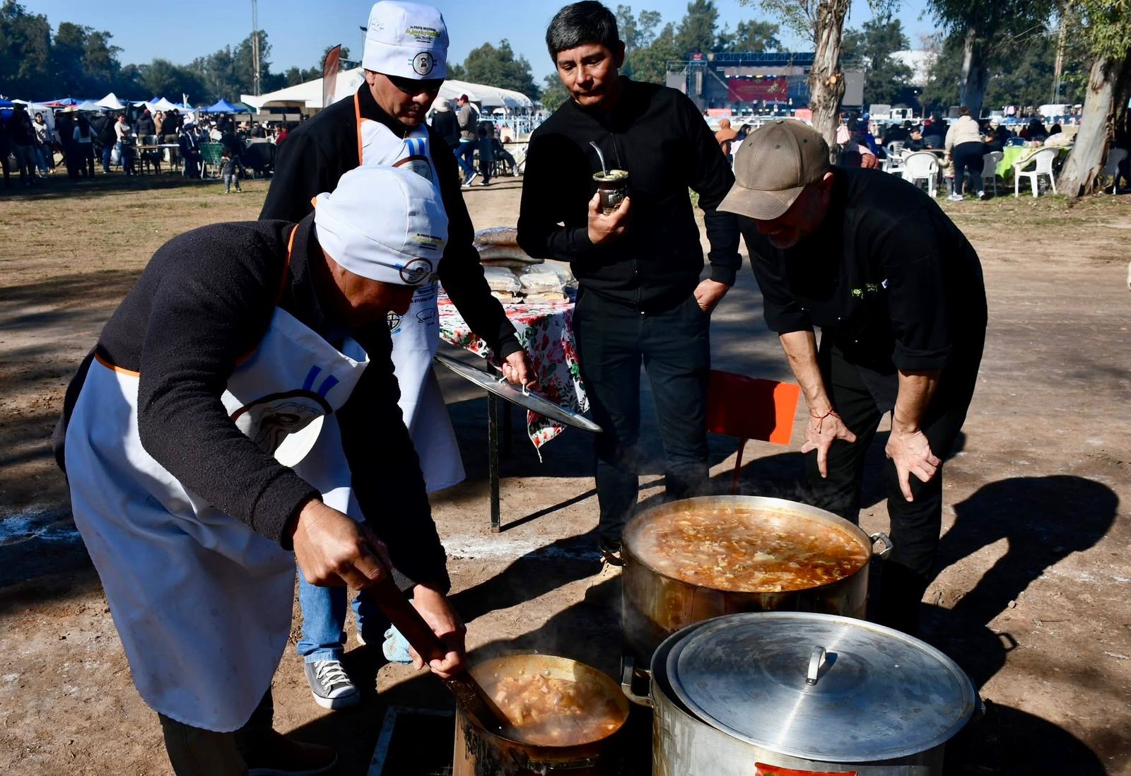 Más de 12.000 personas pasaron por la fiesta del locro en Santa Sylvina