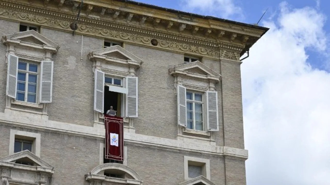 El papa León XIV pidió por la paz global