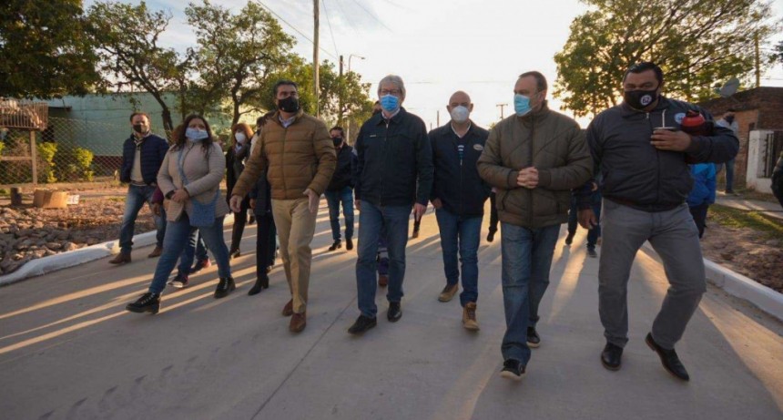 El Gobernador, Jorge Capitanich inauguró obras en Puerto Tirol 