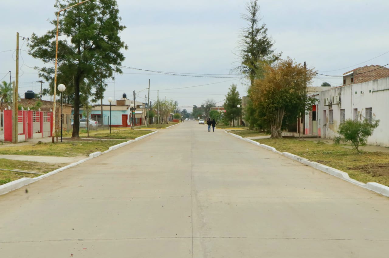 Capitanich inauguró pavimento en Las Garcitas 