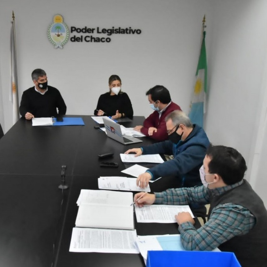 Diputados analizan proyecto de actualización de la pensión graciable vitalicia para ex soldados