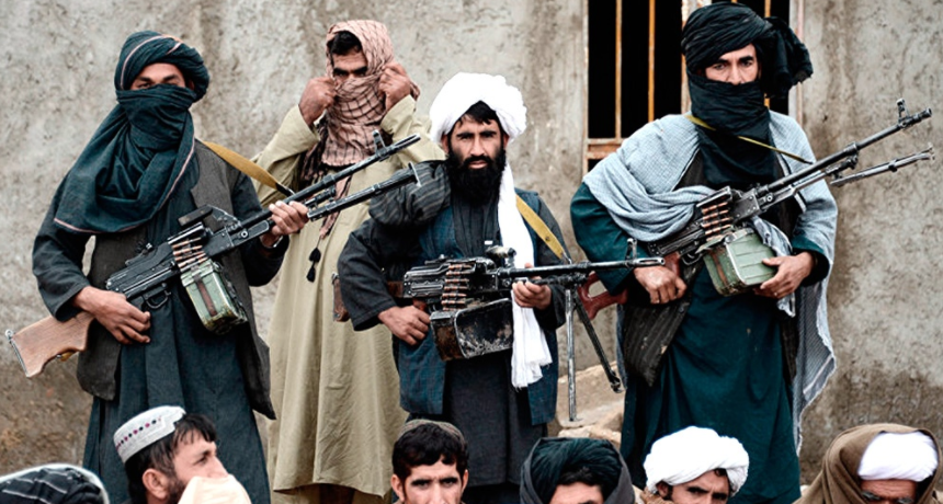 Los talibanes capturan la octava capital provincial en su avance por Afganistán