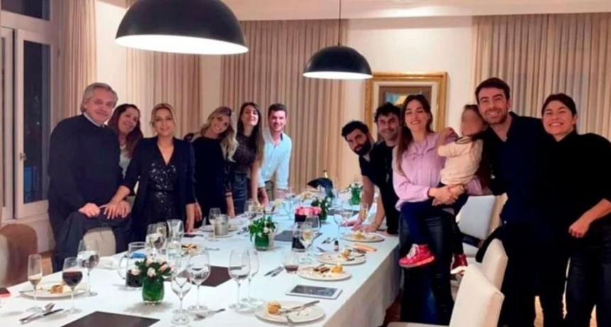 Impacto político por la foto que muestra a Alberto Fernández de festejo en Olivos en plena cuarentena
