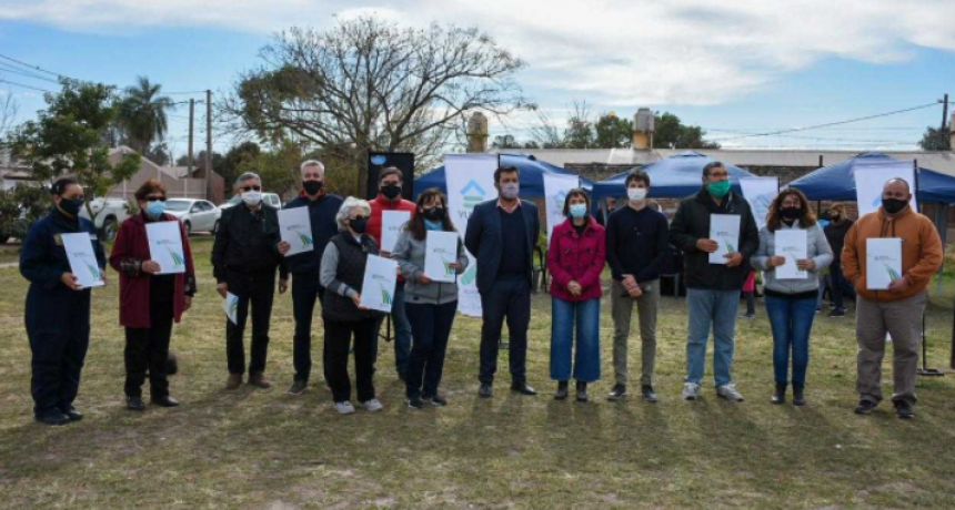 Barrio Barberán: títulos de propiedad para 15 familias 