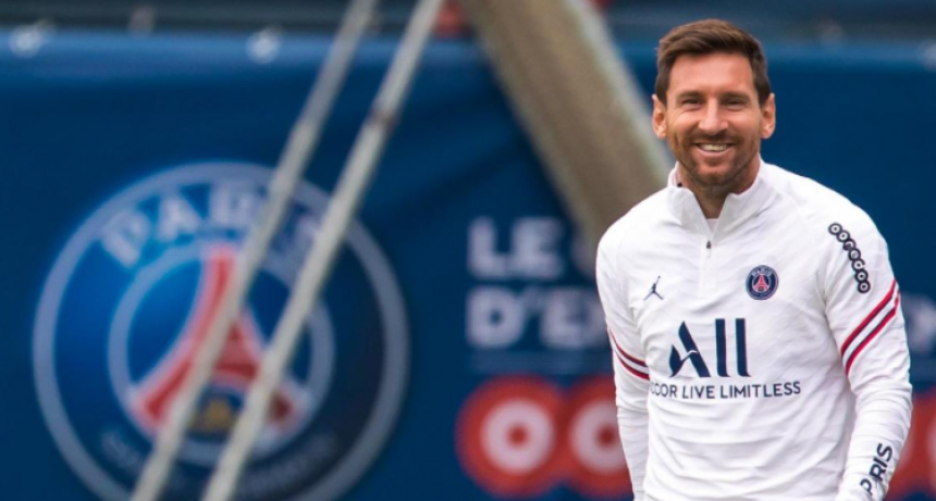 El PSG juega mañana y, ¿debuta Messi?