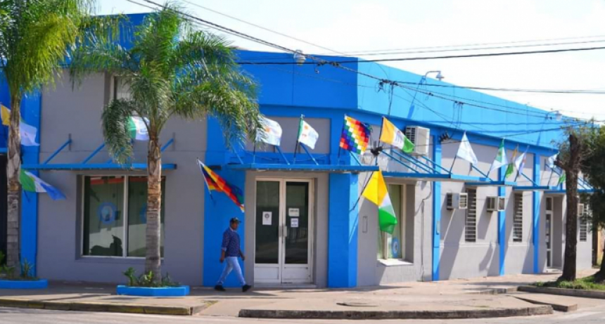 Imputan a 53 empleados municipales de Castelli por el cobro irregular del IFE