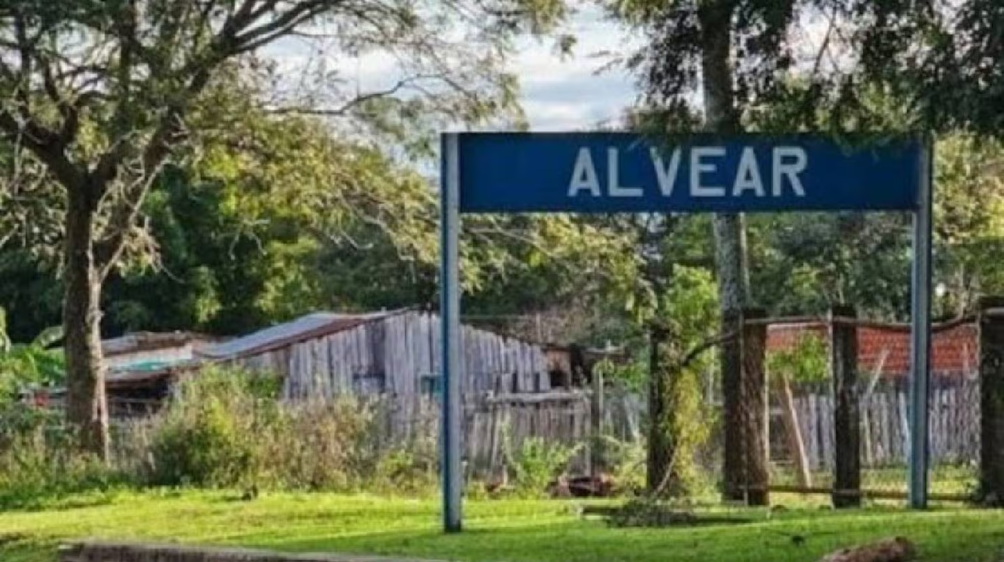 Giro en la muerte de una adolescente de 16 a&ntilde;os en Corrientes: detuvieron a un compa&ntilde;ero y sospechan de un crimen por encargo