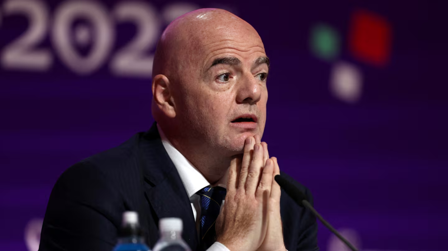 Tras el intento fallido de privatizar el Mundial, la FIFA les pidi&oacute; disculpas a las federaciones y prometi&oacute; cambios