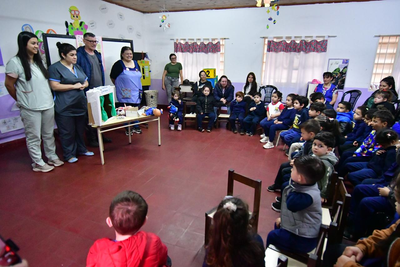 Educaci&oacute;n y Salud promueven la lactancia materna con talleres en escuelas del &aacute;rea metropolitana