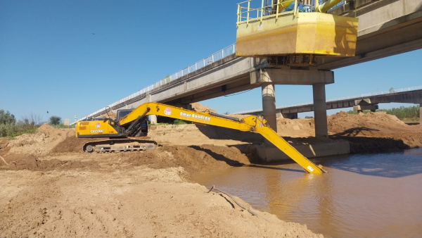 SAMEEP ejecuta tareas de dragado y canalizaci&oacute;n en Puerto Lavalle para garantizar la captaci&oacute;n de agua cruda