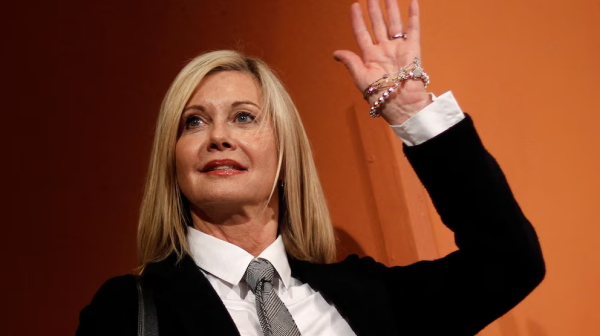 Olivia Newton-John: su qu&iacute;mica con John Travolta, el novio que desapareci&oacute; y al que busc&oacute; durante a&ntilde;os, y su lucha contra el c&aacute;ncer