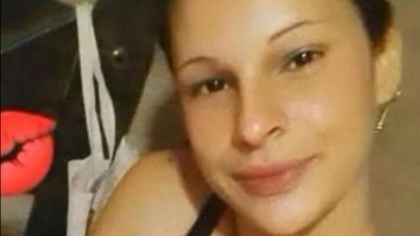 Horror en Luj&aacute;n: una mujer de 26 a&ntilde;os fue asesinada a pu&ntilde;aladas por su pareja frente a sus tres hijos