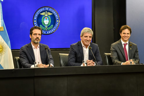 Cr&eacute;ditos hipotecarios: cu&aacute;les son las ofertas vigentes de los bancos y c&oacute;mo se comparan con la nueva iniciativa del Gobierno