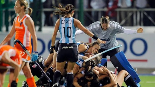Las Leonas se enfrentan a Pa&iacute;ses Bajos por la final del Mundial de hockey