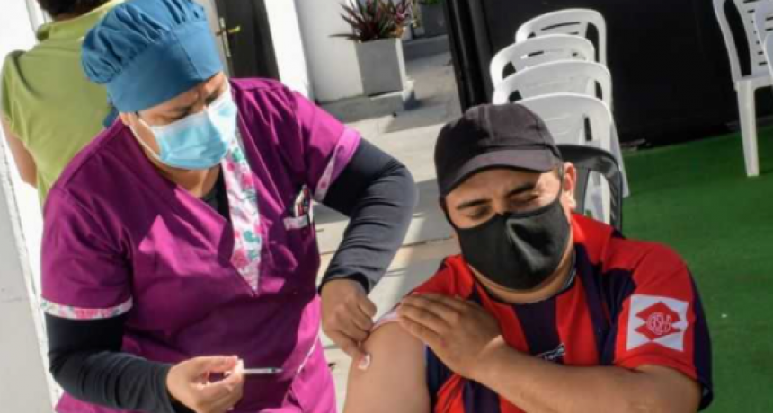 Continúa este viernes 10 la vacunación contra COVID-19 en el Gran Resistencia