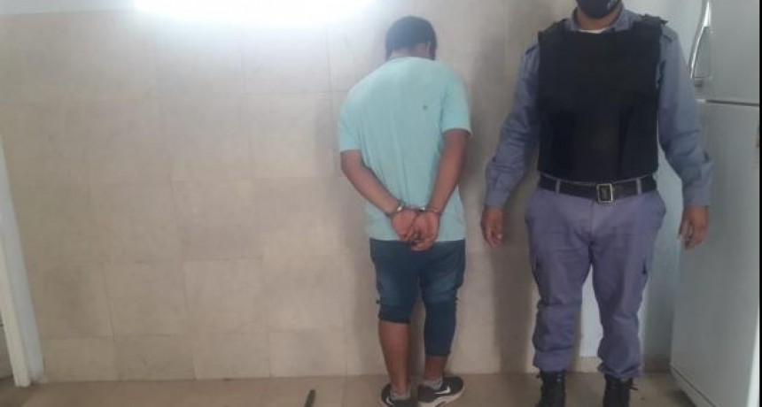 Secuestraron una moto robada en el 2015 y demoraron a tres personas