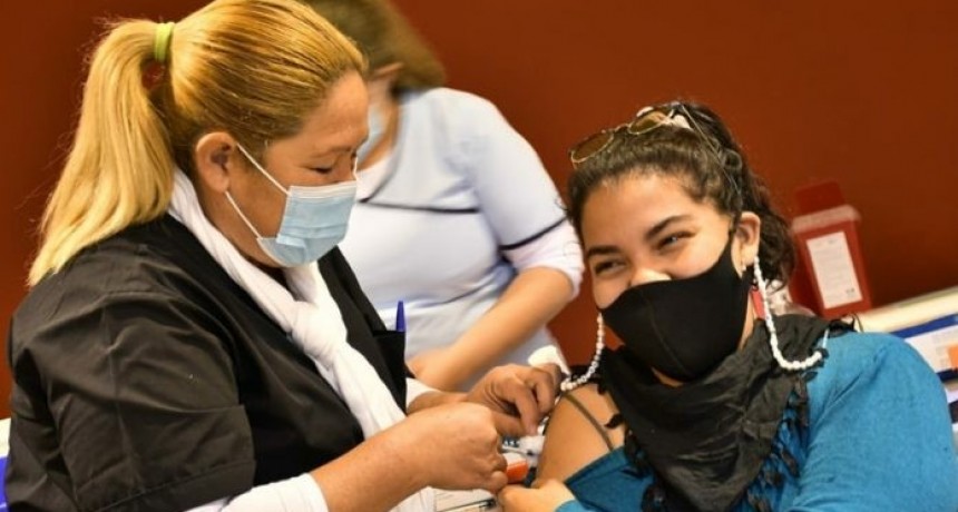 Continúa este martes 14 la vacunación contra COVID-19 en el Gran Resistencia