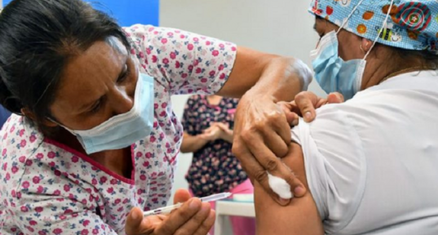 Continúa este jueves 16 la vacunación contra COVID-19: aplican segundas dosis de Sputnik V