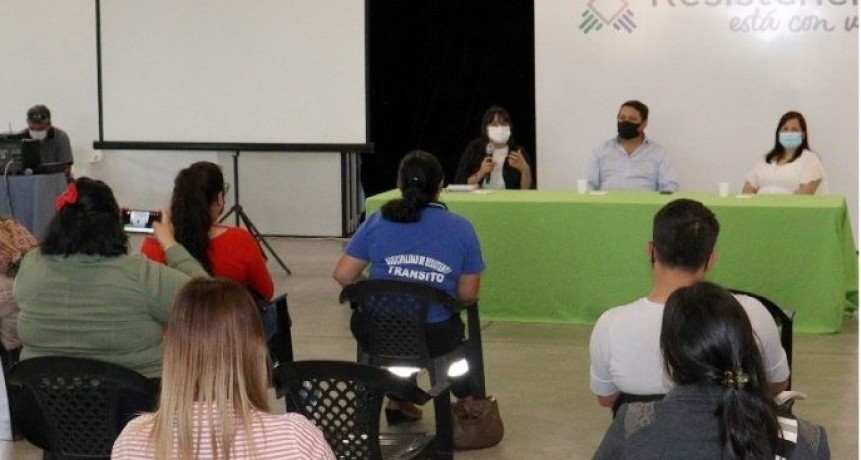 Comenzó el segundo curso de lengua de señas para municipales