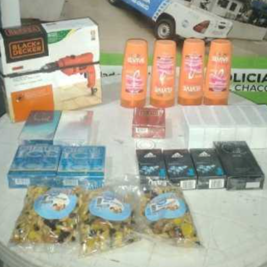 Atraparon a una mujer que estaba robando productos cosméticos de un hipermercado en Resistencia