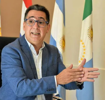 Gustavo Martínez repudió el paro de colectivos: 