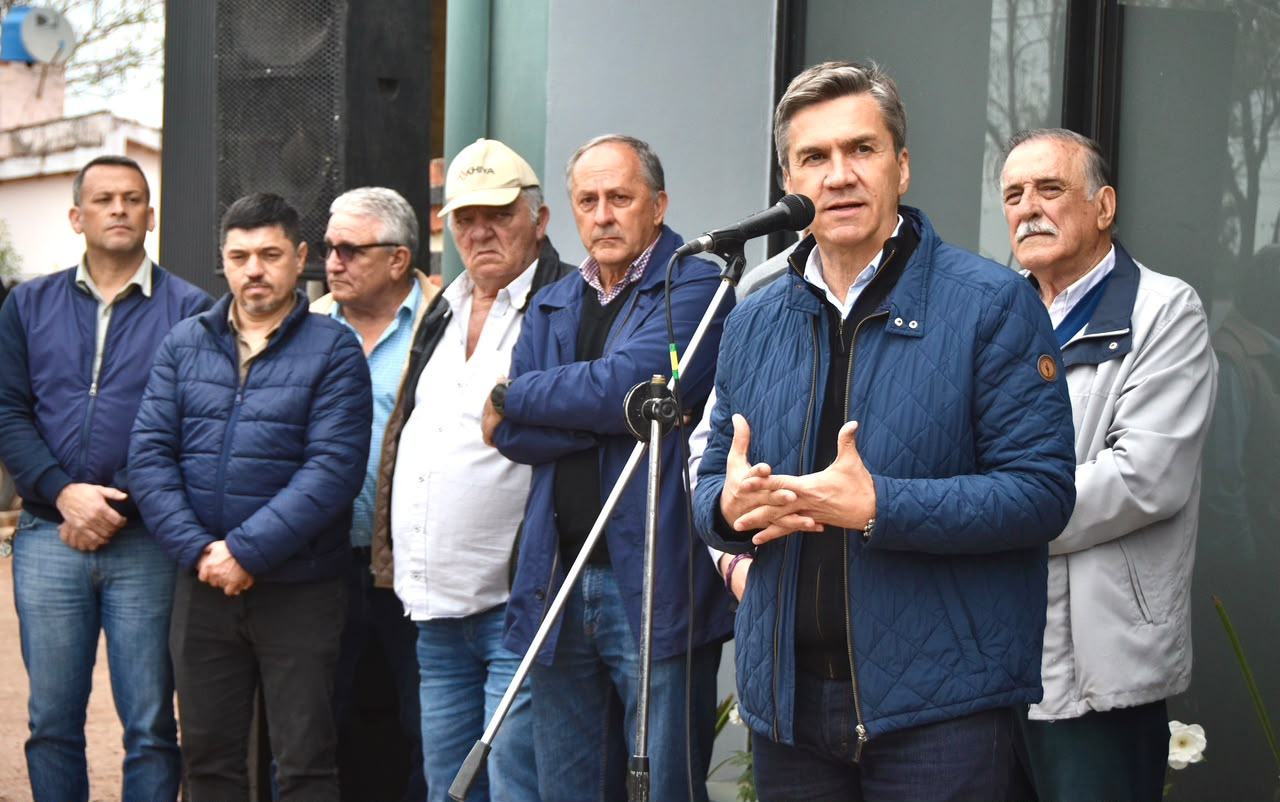 Corzuela: Zdero inauguró las nuevas instalaciones del Consorcio Caminero N° 12