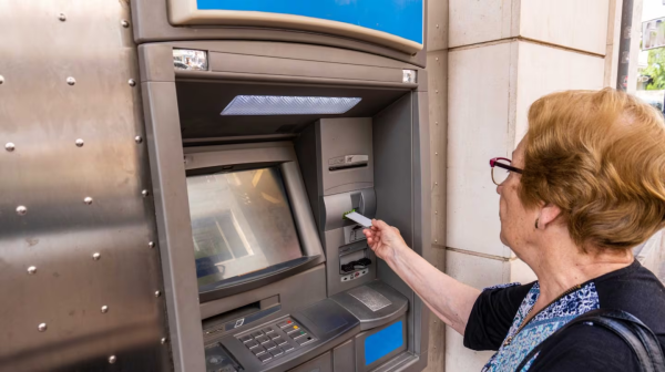 El Gobierno confirm&oacute; el nuevo aumento para jubilaciones y pensiones: cu&aacute;nto cobrar&aacute;n en septiembre