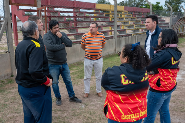 Castelli: el gobernador Zdero fortalece el acompa&ntilde;amiento a los clubes