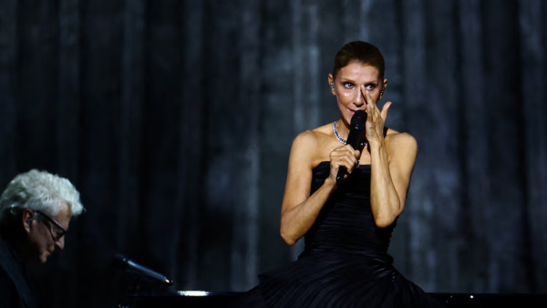 Celine Dion vuelve a los escenarios tras a&ntilde;os de luchar contra una enfermedad neurol&oacute;gica