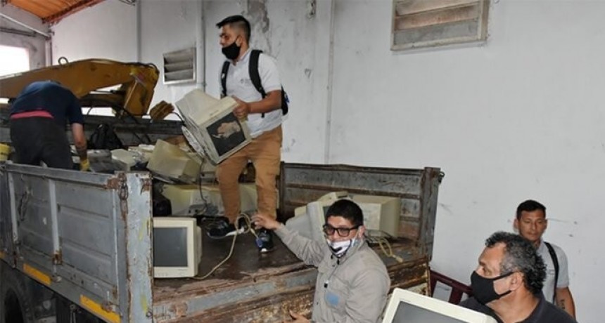 La Legislatura entregó residuos electrónicos a la planta de reciclaje de Barranqueras