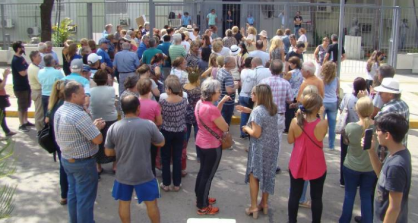 Vecinos se movilizan para frenar obras