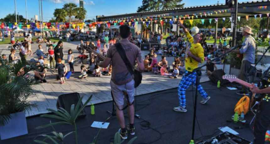 Agenda de actividades que tendrá el día de hoy la Feria del Libro 2021