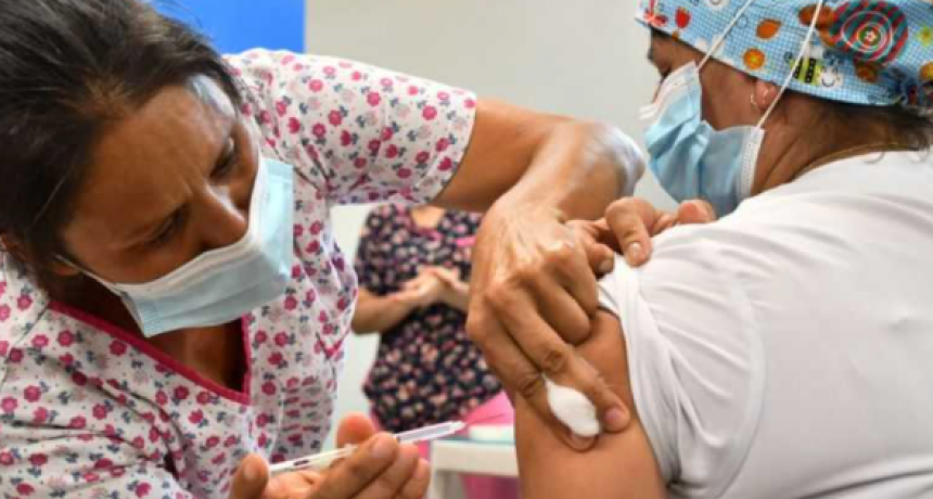 Cronograma de vacunación contra el coronavirus para este viernes 15