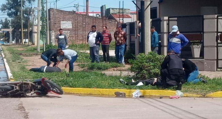 Falleció un motociclista de 59 años tras chocar contra una camioneta