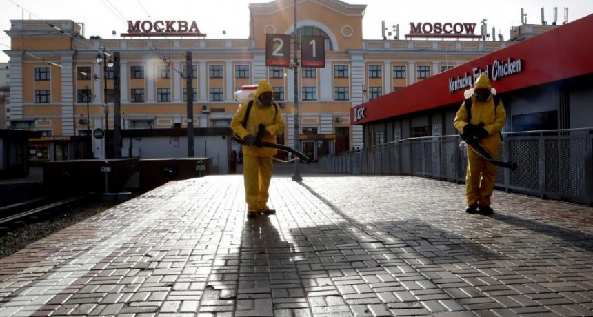 Arrancan 11 días de confinamiento en Moscú