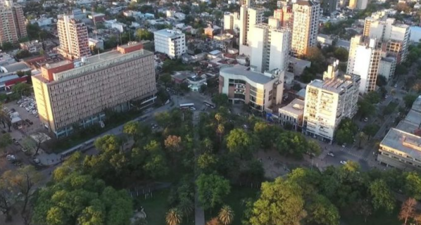 Viernes con sol, nubes y una máxima de 35°C