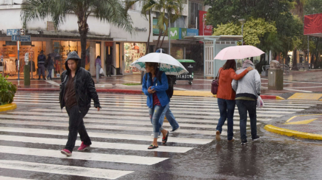 Alerta meterológico en el Gran Resistencia por fuertes lluvias desde la tarde