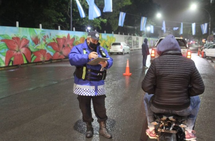 Controles de tránsito en Resistencia: el Gobierno pone a disposición a la Policía Caminera