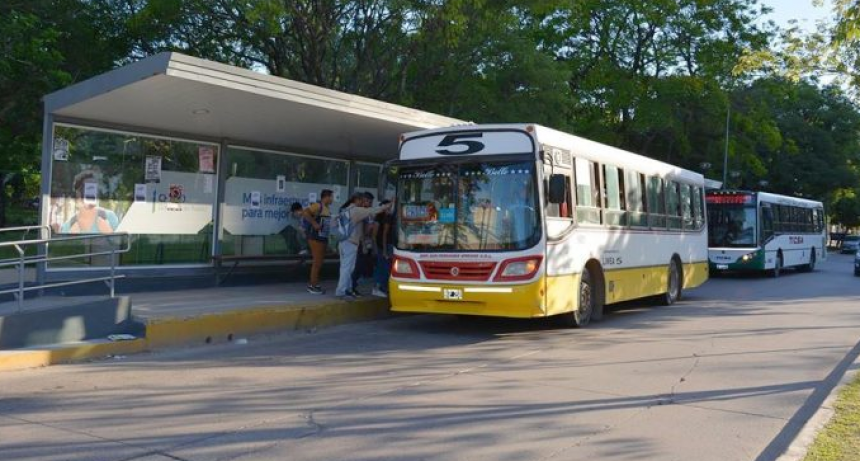 Transporte público de Resistencia: la Defensoría del Pueblo se ofreció para mediar en el conflicto