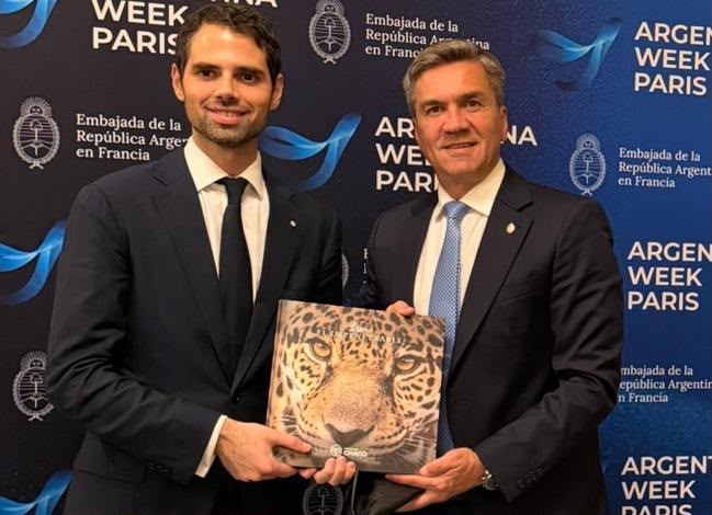 Zdero participó en la apertura de la Argentina Week en París junto al embajador Ian Sielecki