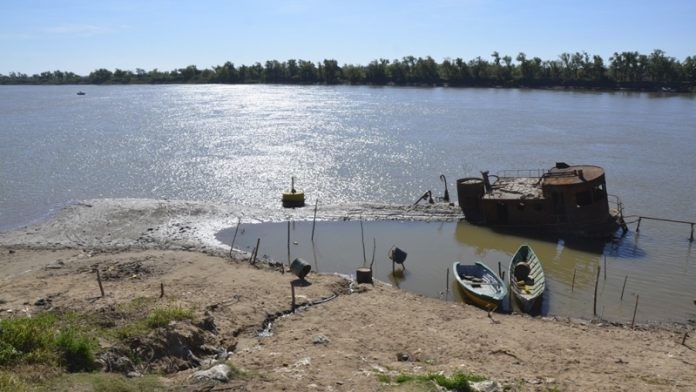 “El Paraná llegó a los dos metros, pero sigue estando en aguas bajas”
