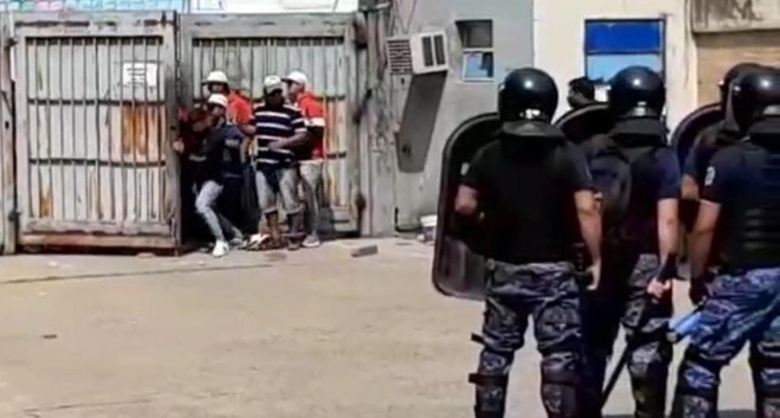 Ocasionaron daños a tres agentes policiales 