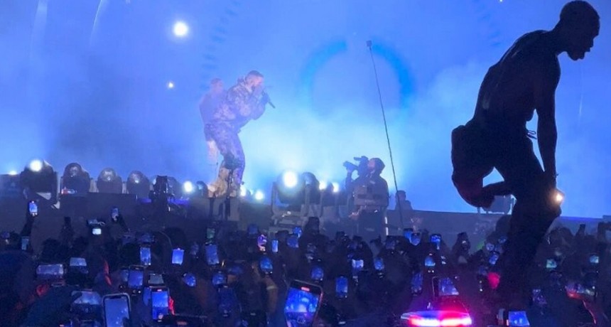 Al menos ocho muertos y decenas de heridos por una avalancha humana en un festival de música