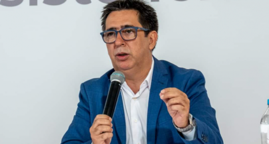 Gustavo Martínez criticó a la oposición por 