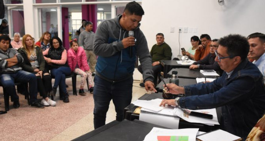 Con vecinos de la zona norte, Gustavo Martínez delineó acciones para mejorar los barrios y brindar mayor seguridad vial