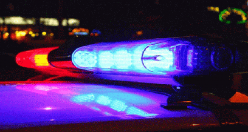 Intentó robar el estéreo de un auto estacionado y fue detenido